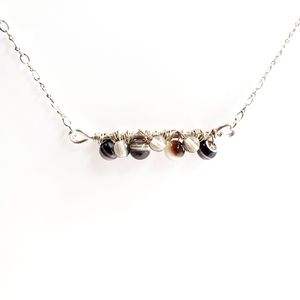 Agate Wrapped Pendant Silver Necklace